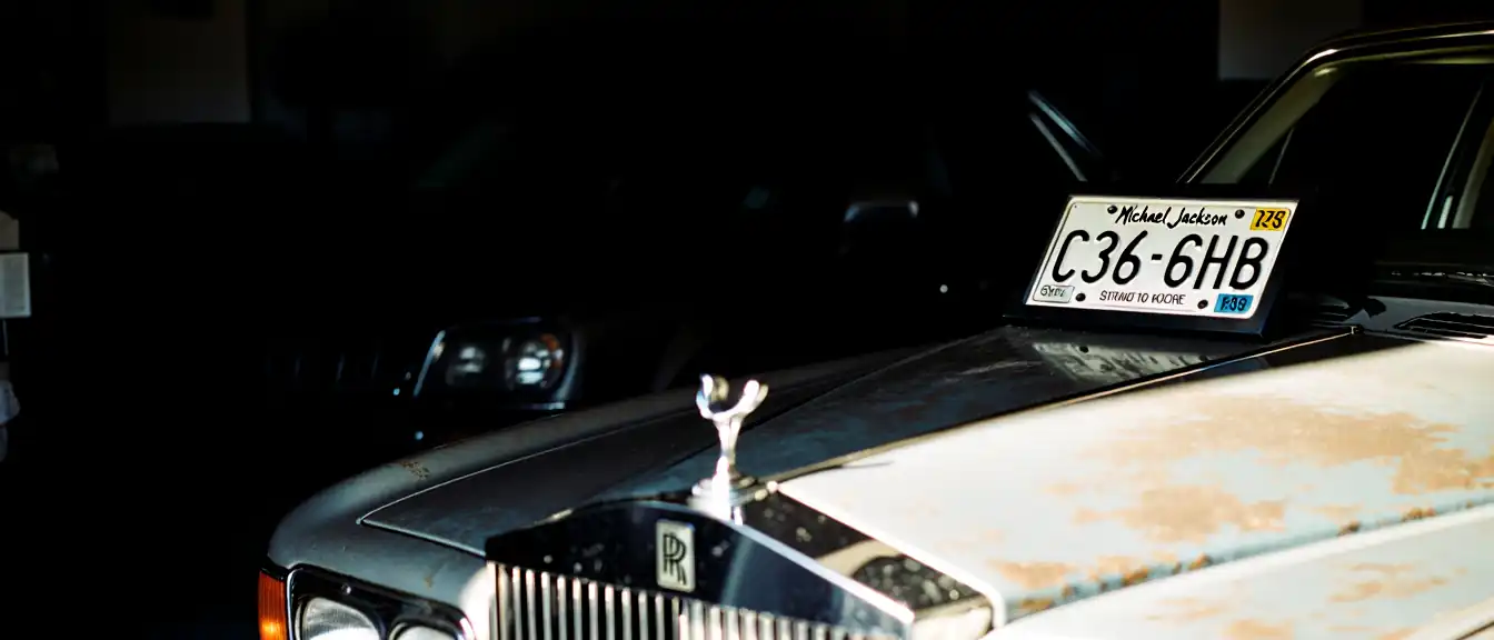 На аукцион выставлен Rolls-Royce, ставший подарком для матери Майкла Джексона
